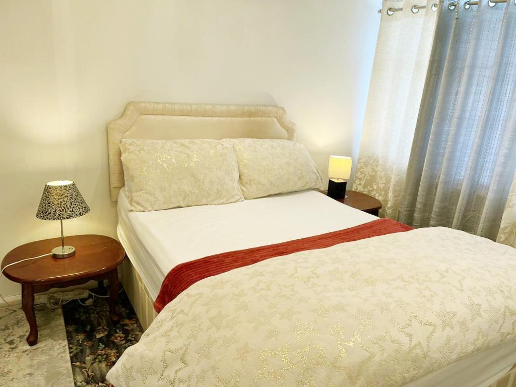Blessings Of Peace Home Away From Home Κάρντιφ Εξωτερικό φωτογραφία